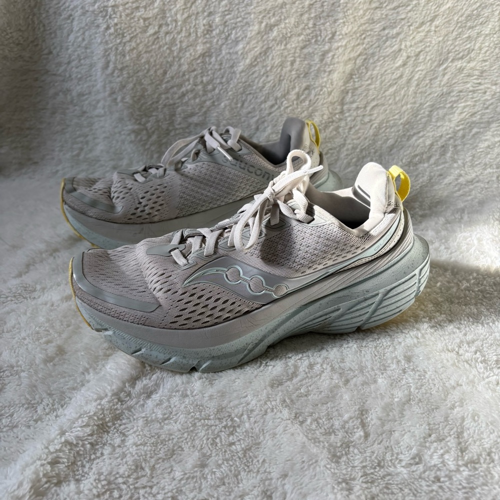 Saucony Guide 17 Womens Size 8.5 Running Shoes
